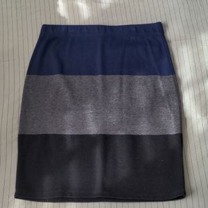 NWOT MAX STUDIO STRIPED SKIRT